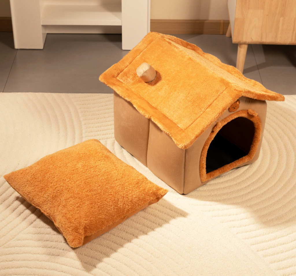 AristoPaws™ Soft Indoor Pet House